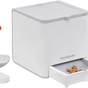 PetSafe Treat & Train Remote Reward Dispenser